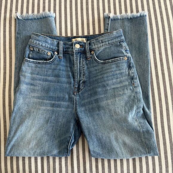 Madewell Perfect Vintage Jean in Parnell Wash Distressed Size 26 - Picture 3 of 8